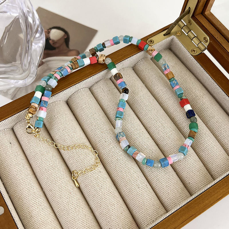 High-grade natural stone beaded colorful dopamine clavicle necklace