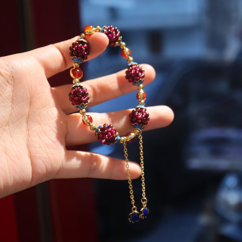 Natural garnet with Amazonite and red agate accessories bracelet