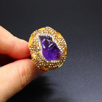 Retro and light luxury style natural amethyst raw stone ring