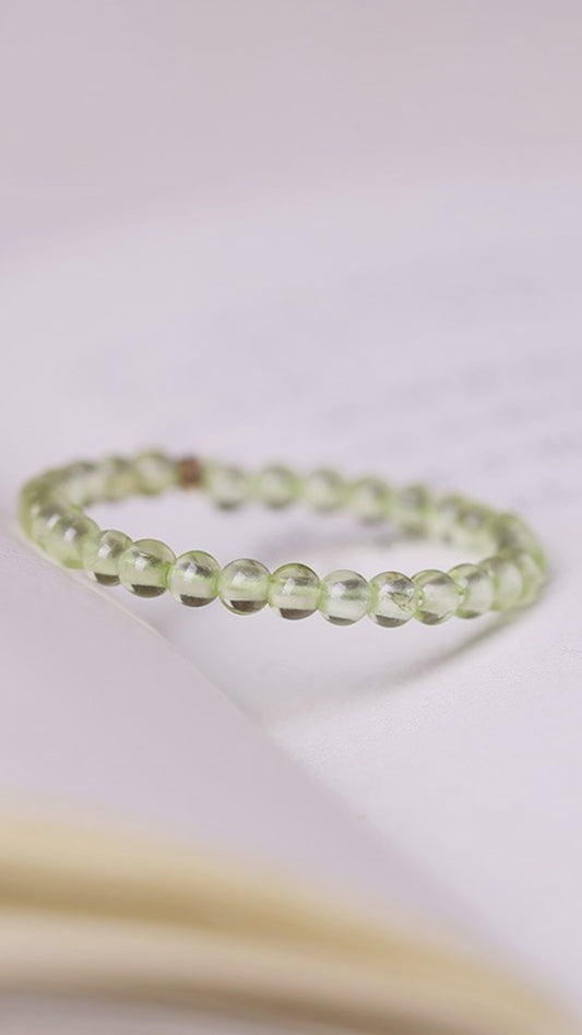 2mm mini gemstone ring Natural tender green grape stone ring